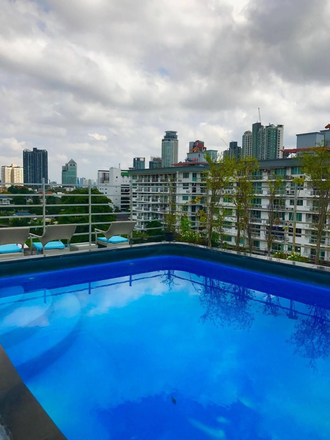 The City At Fifty Bangkok Dış mekan fotoğraf